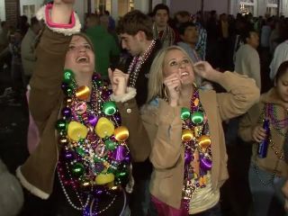 Awesome Mardi Gras Tits-7