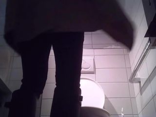  voyeur | Voyeur - Swiss Toilet 8 | voyeur-5