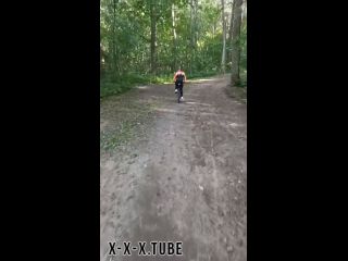  FoxyAndZaz  FoxyAndZaz  A Bike Ride With A Stranger Ended With A Deep Blowjob And Cum On Her Face-1