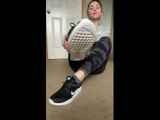 misstinytootsies  Just a cute little after the gym sock strip hope you guys are having a fabulous Monday | misstinytootsies | femdom porn annie cruz femdom-0