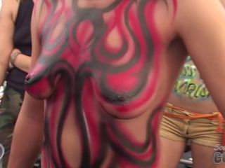 Real Girls Getting Body Painted in Public SmallTits-7