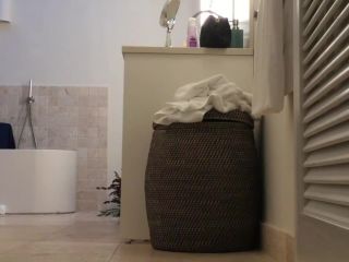 Spycam in bathroom -1