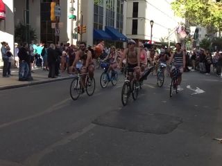 Philadelphia_Naked_Bike_Ride_2017_PART_3_OF_4-8