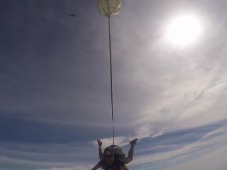 Girl's boob falls out while skydiving-2