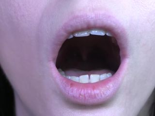 M@nyV1ds - MsBiancaBaker - My Uvula-1