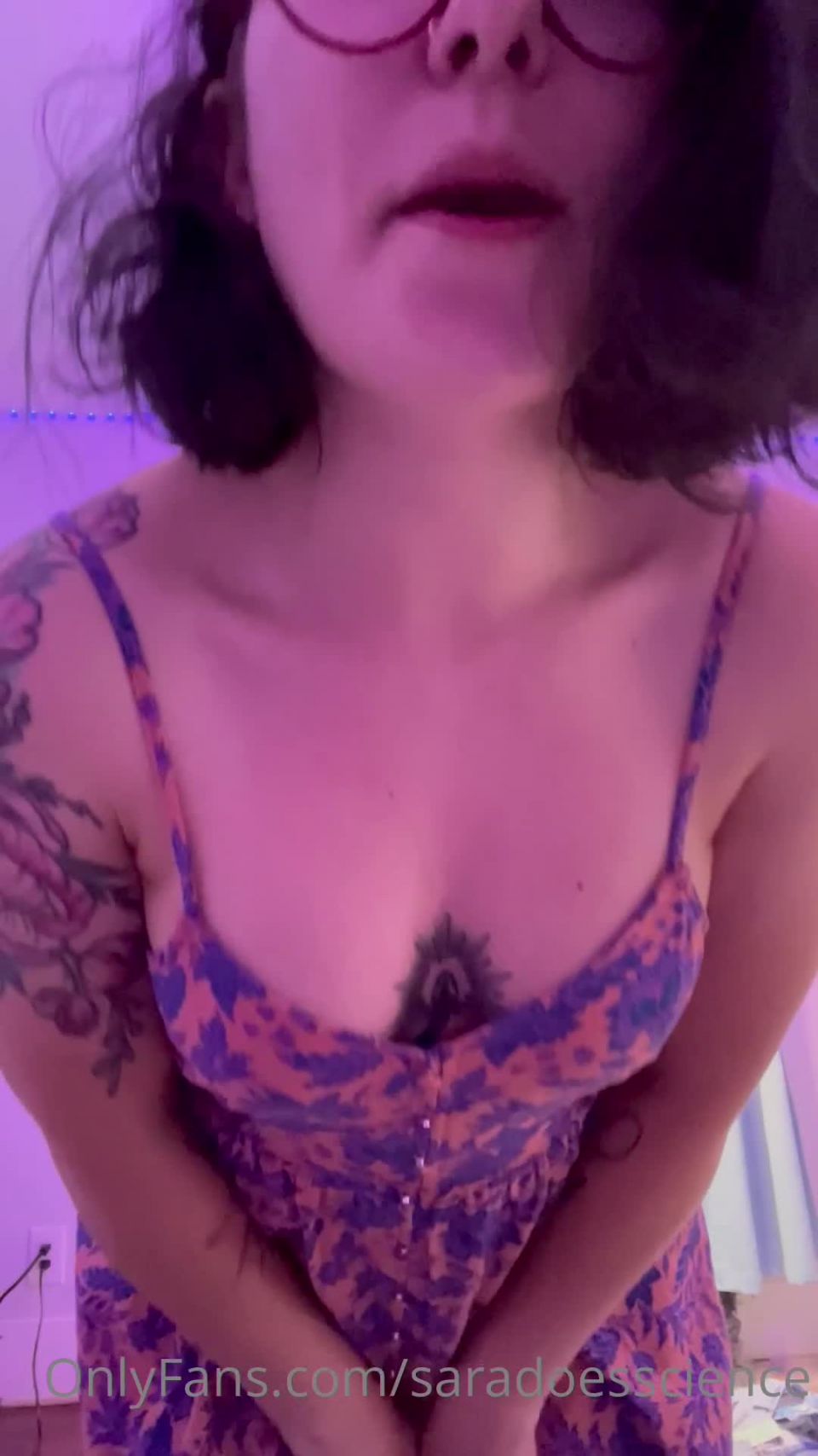 Saradoesscience - i tease you while i tell you how to stroke making you beg if you want to see my tits or c 09-06-2022