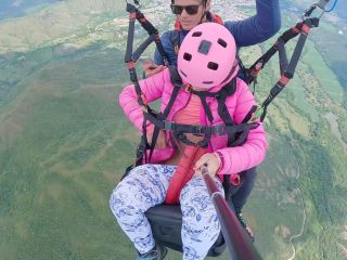 Squirting While Paragliding In 2200 M Above The Sea  7000 Feet 1080p-4