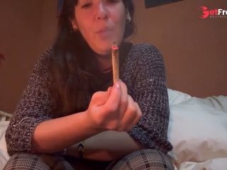 [GetFreeDays.com] I provoke my friend in his house to fuck me while I smoke. Adult Clip January 2023-2