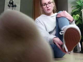 7156 Footfetish, licks feet,  Foot Worship-3