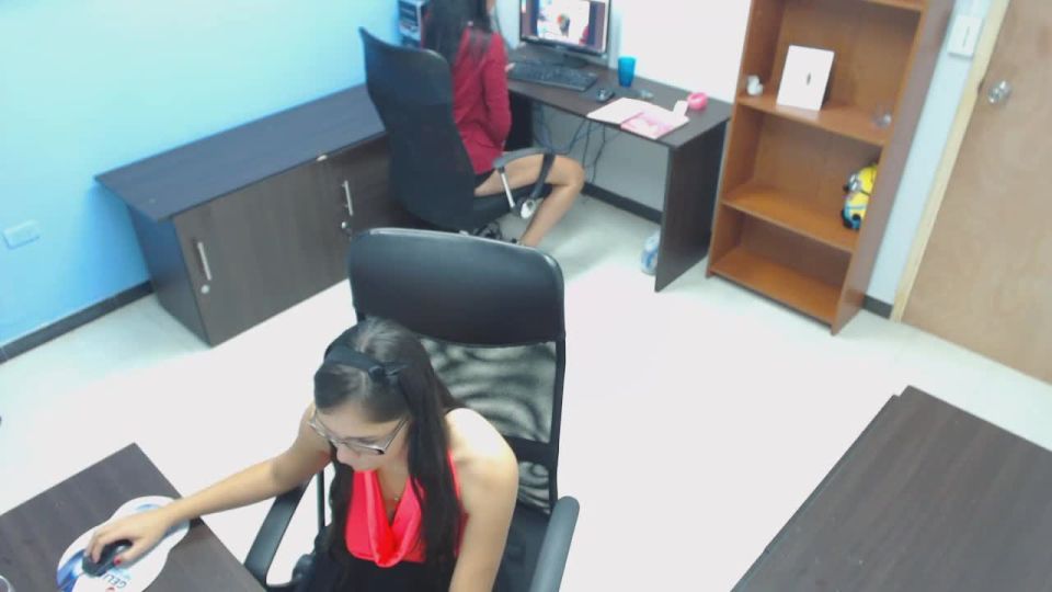 I Lost My Last Job For Fucking My Coworker While My Boss Was Not In The Office 720p