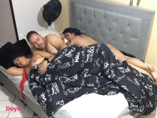 [GetFreeDays.com] I get into my best friends sugar daddys bed Sex Leak October 2022-7