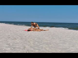 Sharing My Girl With A Stranger On The Public Beach Threesome WetKelly 1080p-1