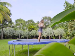 [Bambino] Big Tit Babe Twerks on Trampoline - May 12, 2017-0