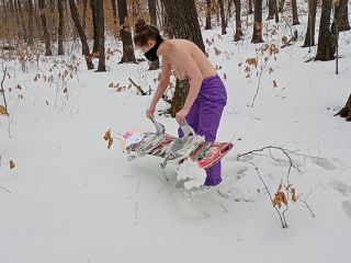 [GetFreeDays.com] Snowboard Girl Undress in the Woods hardcore cosplay porn-2