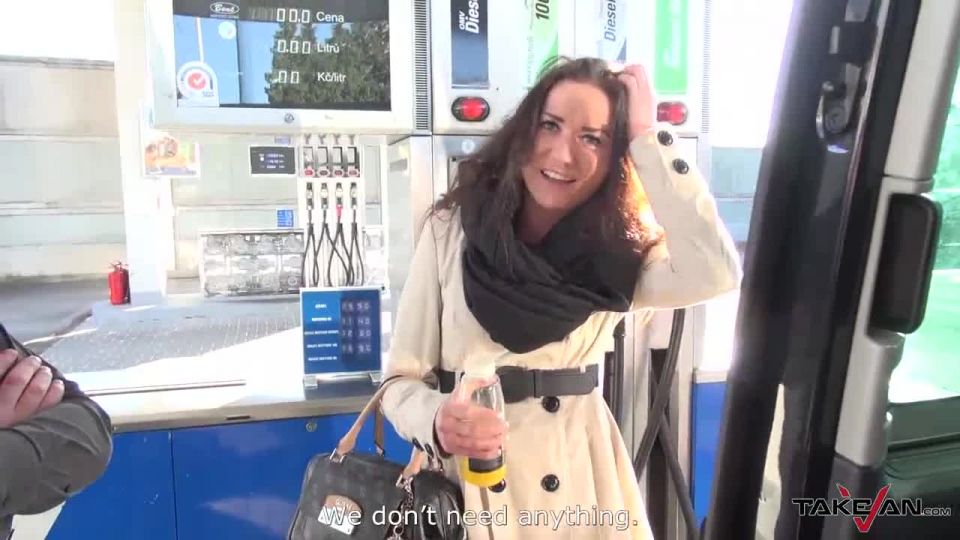 TakeVan 16 05 30 Niki Panty Fare (mp4)