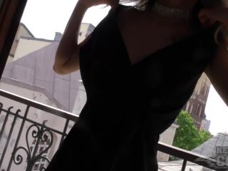 xxx video 45 Hot 18 Anusha Diamond Choker And Naked Smoking Weed And Masturbating On My Balcony - clit rubbing - smoking femdom in mainstream-0