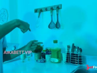 [GetFreeDays.com] Aikabett latina with big tits gets fucked in her kitchen by an alien with big cock Porn Film May 2023-3