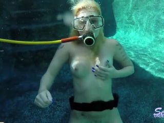 Sexunderwater.com- Rain Summers Scuba Training Pt.1-6