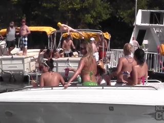 Partycove hot girls showing tits pussy and partying naked Public!-3