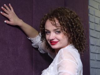 Cream Sofi - Cream Sofi - Curly Haired Cutie 17.02.21-1