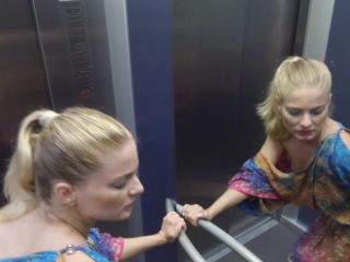 Cayenne BBC pounds my Pussy in elevator Public - BBC-5