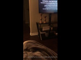 EyeCandyToes () Eyecandytoes - whos tryna have a movie night 28-10-2020-0