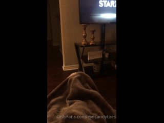 EyeCandyToes () Eyecandytoes - whos tryna have a movie night 28-10-2020-2