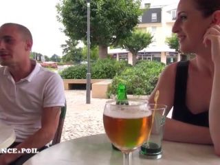 Lafranceapoil.com- Mature a poil dans la rue et baisee en public -3