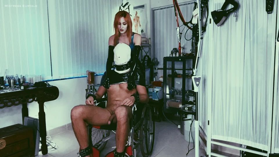 online adult clip 30 tongue fetish Mistress Euryale – Tied up drained and fed – Medical Femdom, Cbt, ballbusting on femdom porn