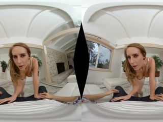  Cadence Lux – D’Lux Treatment, w on 3d porn-0