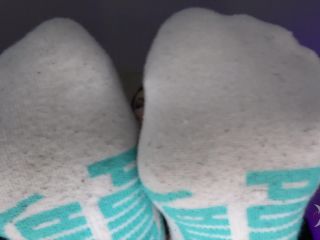 online xxx clip 40 Feet Above - pov foot worship - pov denture fetish-2