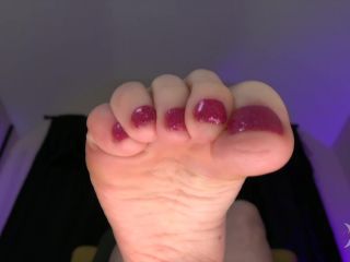 online xxx clip 40 Feet Above - pov foot worship - pov denture fetish-4