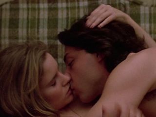 Jennifer Jason Leigh – Fast Times at Ridgemont High (1982) HD 1080p!!!-7