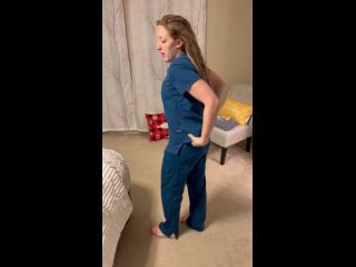 ErikaSwingz - Getting Ready for Work Is a Process - Shower-9