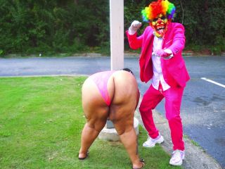 GIbbyTheClown - BBW Fucks Clown For Free In Atlanta - BBW-6