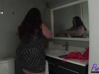 BBW Escort Shows Him A Great Time-0