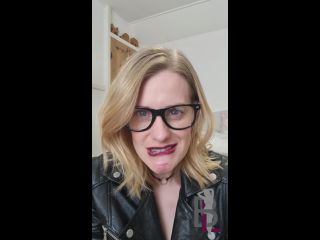 Onlyfans - Belle Lou - bellelouHow would you like a slow teasing blow job and then to spunk all over my face - 20-04-2021-9