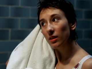 Sibel Kekilli – Gegen die wand (2004) HD 720p!!!-9