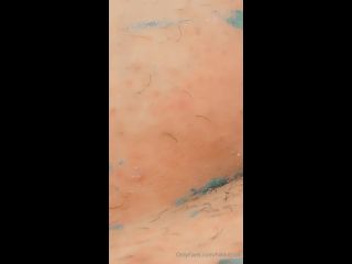 Nikki Eliot () Nikkieliot - fuckkkk currently waxing myself who wants to see my full waxing clip 27-04-2020-9