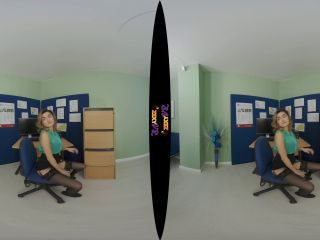 Busty Nude Girl In Virtual Reality 3D Office Striptease-1