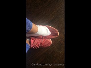 Onlyfans - EyeCandyToes - Super smelly and sweaty socks and shoes removal after an intense workout - 07-06-2021-2