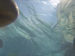Voyeur - Underwater swimsuit tracking - YMUW-1067,  on voyeur -0