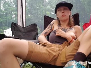 Amateurporn - Sneaky Camping Fap -2