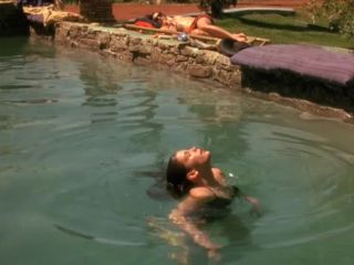 Liv Tyler, Rachel Weisz Nude - Stealing Beauty 1996-5