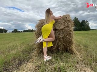 [GetFreeDays.com] Beautiful bitch in a yellow dress began to suck dick and fuck in the hayloft Sex Stream January 2023-0