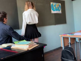 Real Teacher Fucks School Girl In Classroom-0