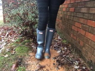 porn clip 6 Hunter Rain Boots Wellies - boots - femdom porn plastic fetish-4