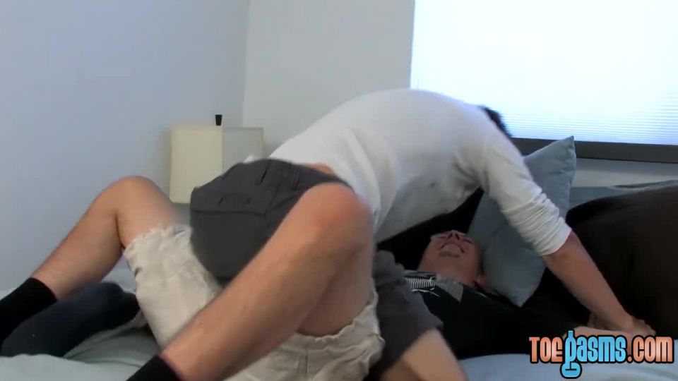 tin lucas and zack randall have anal sex with foot! Gay!