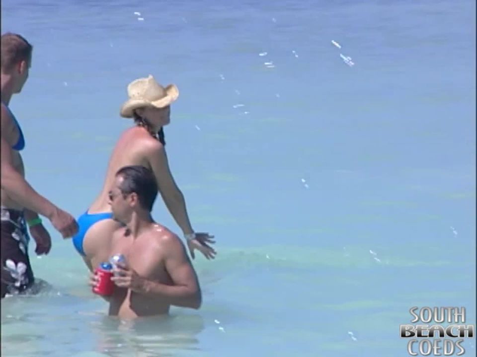 Southbeachcoeds.com- Florida Girls Partying on a Sandbar and Flashing