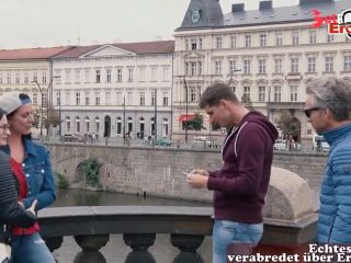 [GetFreeDays.com] 2 geile, deutsche Fickstcke reien in Prag 2 Mnner auf der Strae auf und gehen mit ihnen ficken Porn Leak July 2023-0